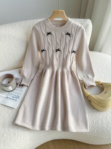 SHEIN Tween Girls' Autumn/Winter Fashion New Heavy Craft Handmade Bow Round Neck Long Sleeve Knit Dress, Twisted Rope Minimalist Long Sleeve, Suitable For Autumn/Winter Season, Suitable For Daily Wear, School, Outings, Gatherings, Suitable For Autumn/Winter - Khaki - View 4