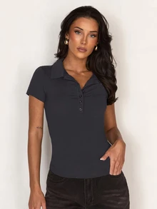 Glamine 女款 Polo 領鈕扣短袖收腰簡約運動 T 恤 - 深灰色 - 查看 5