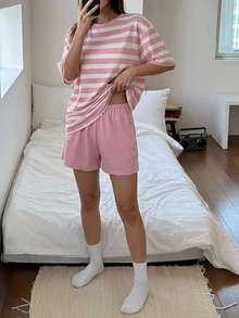 DAZY Minimalist Round Neck T-Shirt Top & Plaid Pants Loungewear Set - Pink - View 5