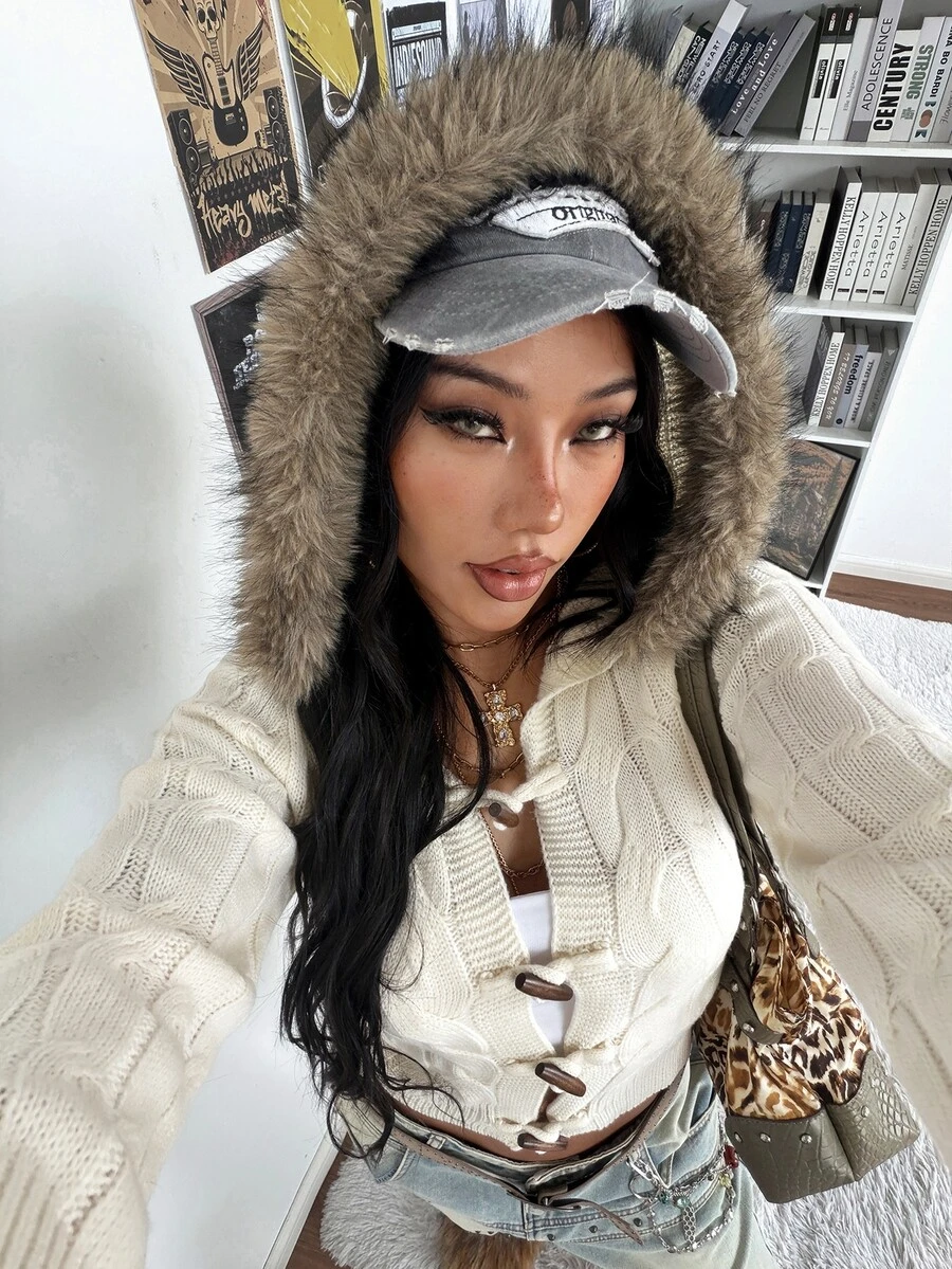 StreetHx Women's Versatile Classic Cable Knit Daily Commute Outfit Horn Button Vintage Style Autumn/Winter Hooded Cardigan Sweater - White - View 1
