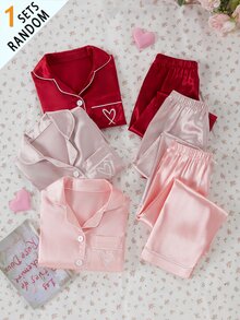 SHEIN 女童睡衣套裝，純色緞面極簡口袋愛心印花長袖開襟衫配長褲，休閒居家服，3套隨機發貨，1套驚喜盲盒 - 粉色 - 查看 3