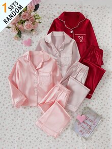 SHEIN 女童睡衣套裝，純色緞面極簡口袋愛心印花長袖開襟衫配長褲，休閒居家服，3套隨機發貨，1套驚喜盲盒 - 粉色 - 查看 1