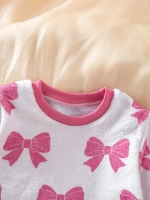 SHEIN 秋冬女童幼兒雙面法蘭絨長袖上衣與長褲兩件套睡衣家居服，毛絨羅紋圓領、蝴蝶結數位印花圖案、對比色桃紅色羅紋設計，舒適柔軟面料，秋季必備 - 彩色 - 查看 8