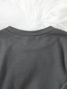 SHEIN 2件組幼兒男童女童深灰色字母圖案圓領長袖上衣與牛仔風休閒長褲套裝，適合秋季健身與學校穿著 - 深灰色 - 查看 9