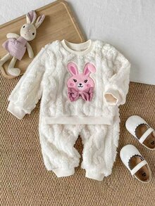 SHEIN Souflis 2pcs/Set Baby Girl Embroidered Rabbit + Letter 3D Bow Design, Children Casual Simple Round Neck Top, Plush Fabric, Long Sleeve + Long Pants Two Pieces Set, Elastic Waist Pants, Comfortable For Winter, Versatile And Fashionable, Suitable For Outings, Vacations And Daily Wear - White - View 1
