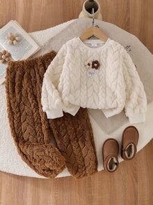 SHEIN Elladie kids Set Pullover Jacquard Aprikot Lembut Musim Gugur/Dingin untuk Anak Perempuan, Desain Bunga 3D yang Lucu, Manset dan Ujung Bawah Elastis, Cocok untuk Pemakaian Sehari-hari dan Jalan-jalan - Coklat - View 7
