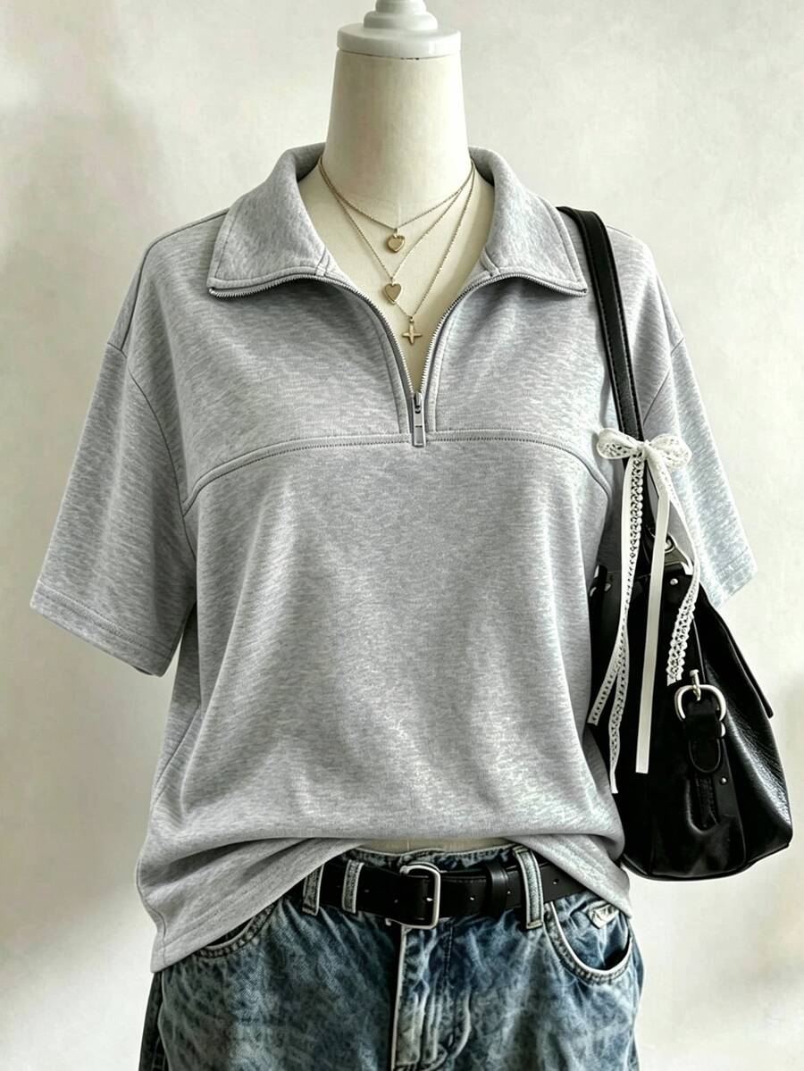 INAWLY Sweatshirt Polo Lengan Pendek dengan Kerah Tegak dan Potongan Longgar, Model Bahu Jatuh, dan Resleting Setengah, Sangat Longgar - Grey - View 1