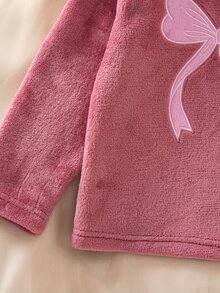SHEIN 秋冬毛絨針織羅紋圓領蝴蝶結刺繡圖案設計甜美女孩軟萌可愛活潑氛圍長袖上衣與褲子雙面法蘭絨柔軟舒適2件套睡衣居家服 - 粉色 - 查看 5