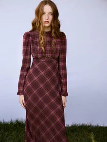 Nöista Burgundy Plaid Fitted Dress. Romantic Style, Dates, Dinners, Holiday Events, Fall Winter. - Red Violet - View 6