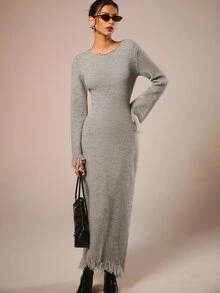 COSMINA Gaun Rajut Kasual Wanita Warna Polos dengan Desain Rumbai - Grey - View 6