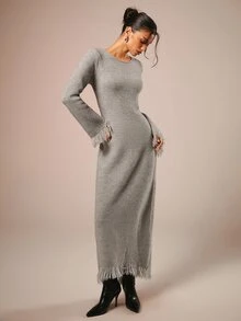 COSMINA Gaun Rajut Kasual Wanita Warna Polos dengan Desain Rumbai - Grey - View 1