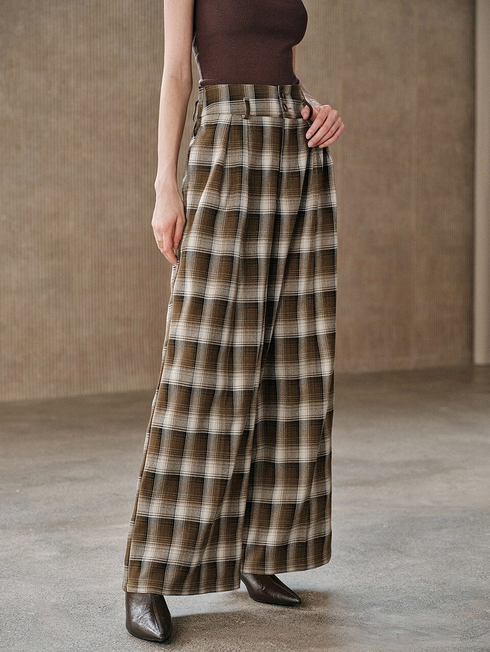 Early Autumn Maillard Brown & White Plaid High-Waisted Commute & Travel Versatile Slimming Pleated Draped Women's Suit Pants