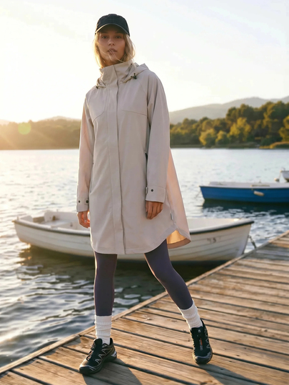 WanderVale Solid Color Hooded Outdoor Rain Jacket