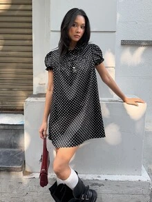 K-Vae 女款韓式甜美波點彼得潘領短洋裝，花瓣袖寬鬆修身A字裙，適合嬌小身型 - 黑色 - 查看 4