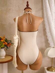 SHEIN Swim 女士春夏新款黄色纹理面料浅蓝色花卉饰边V领露背吊带连体泳衣 - 米色 - 查看 3