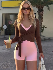 Sweetra Women's Colorblock Long Sleeve Top And Shorts Casual Daily Sports Set - Multicolor - View 1