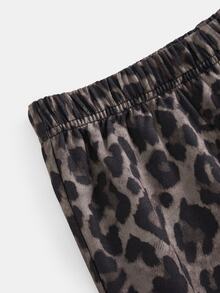 SHEIN 青少年女孩秋冬豹紋寬腿運動長褲，適合日常時尚穿搭、街頭風與開學季，長袖 - 咖啡棕 - 查看 6