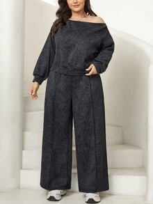 Comfylo Set Sweatshirt Bahu Asimetris Ukuran Plus dan Celana Panjang Lebar dengan Jahitan Depan - Hitam - View 4