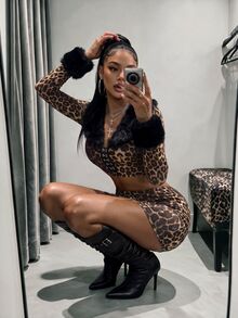 Amplova Women's Leopard Print & Fur Trim 2-Piece Set, Sexy Avant-Garde Ultra Low Waist Skirt, Fur Trim Cuffs, Fitted Button-Front Top, Suitable For Date Night - Khaki - View 2