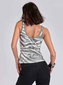 ROMWE Summer/Fall Street Grunge Y2K Hot Girl Optical Illusion Striped Print Henley Neck Tank Top - White - View 6