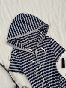 Attitoon Women's Striped Button Half-Placket Short Sleeve Casual Hooded T-Shirt - Grey - View 4