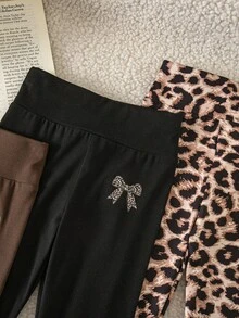 SHEIN 女童針織純色豹紋蝴蝶結圖案修身休閒內搭褲 3件套 - 彩色 - 查看 5