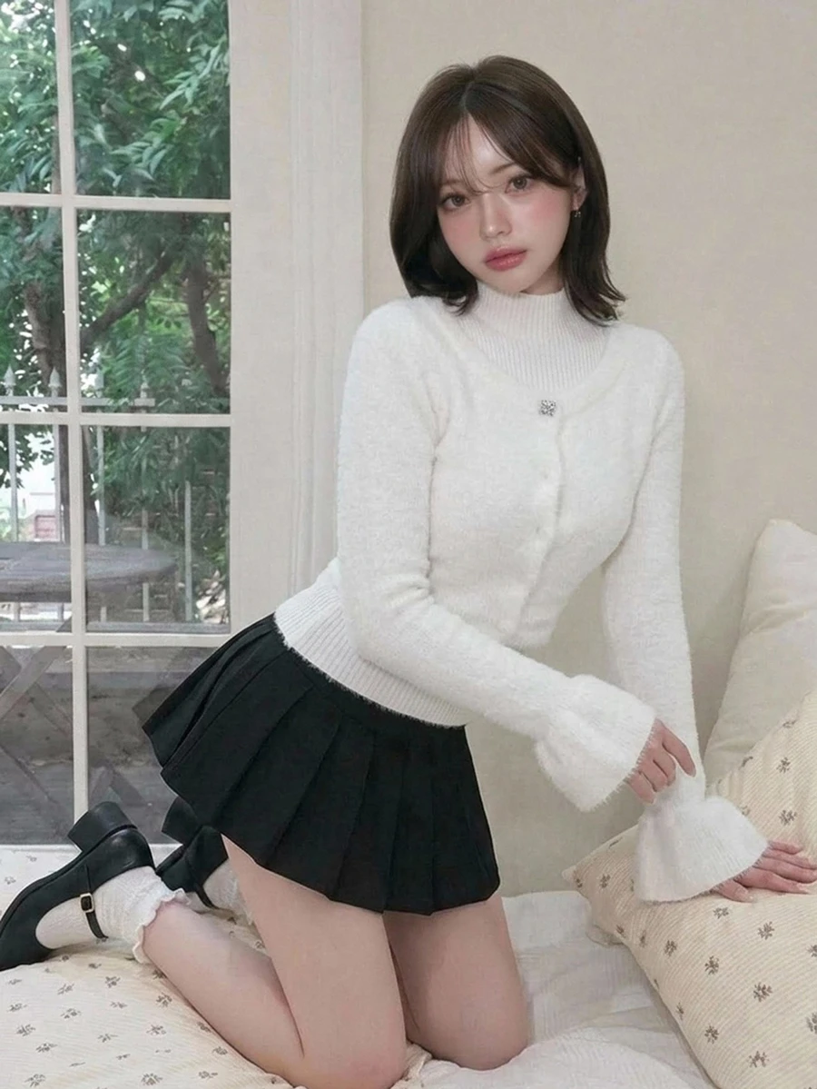 FRIFUL 女款露肩喇叭袖單排扣針織開襟立領背心 優雅浪漫套裝 教師節約會穿搭 白色米色秋季上衣 - 杏色 - 查看 1