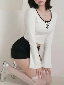 FRIFUL Women's Casual Graphic Versatile Long Sleeve T-Shirt, Autumn Everyday School White - White - View 7