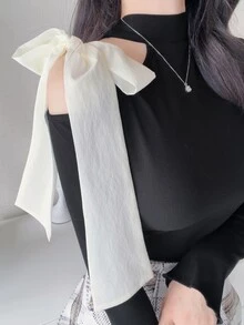 FRIFUL Women's Autumn Hollow Shoulder Tie-Up Bow-Knot Fitted T-Shirt - Black - View 8