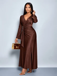 SOLERSUN Gaun Maxi Wanita Model Lilitan Leher V Mengembang Lengan Panjang dengan Pinggang Berkerut dan Ikat Pinggang Berumbai, Belahan Tinggi, Sempurna untuk Liburan dan Pesta - Coklat - View 7