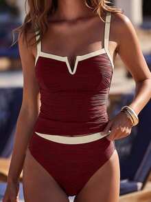 SHEIN Swim 女士纯色纹理面料撞色吊带背心和比基尼两件式泳衣，适合海滩度假穿着，女士连体泳衣，全包覆红色连体泳衣，女士海滩装扮，女士连体泳衣 - 酒紅色 - 查看 1