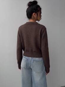 SHEIN BASICS 休閒法式純色長袖寬鬆短版女款開襟針織衫 秋季外套 返校季 校外穿搭 深棕色 教師 辦公室 - 咖啡棕 - 查看 2