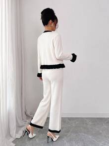 SHEIN Setelan 2 Potong Wanita: Kardigan Rajut Berkerut Kerah V Kancing Tunggal dengan Celana Panjang Lurus Warna Kontras, Cocok untuk Acara Santai di Kantor, Warna Putih dan Hitam, Elegan untuk Musim Gugur. - Hitam dan Putih - View 8
