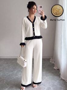 SHEIN Setelan 2 Potong Wanita: Kardigan Rajut Berkerut Kerah V Kancing Tunggal dengan Celana Panjang Lurus Warna Kontras, Cocok untuk Acara Santai di Kantor, Warna Putih dan Hitam, Elegan untuk Musim Gugur. - Hitam dan Putih - View 6