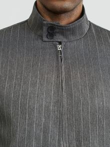 HUEFORM Men's Old Money Gray Herringbone Pattern Stand Collar Zip-Up Short Jacket, Vintage Loose Drop Shoulder Commuter Casual Baseball Jacket - Grey - View 3