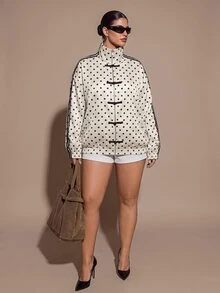 SHEIN BAE CURVE Jaket Pendek Wanita Ukuran Besar Motif Polkadot dengan Kancing Katak di Depan, Jaket Bomber Wanita Motif Polkadot dengan Resleting dan Kancing Katak Cina untuk Musim Gugur - MultiWarna - View 5