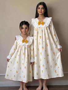SHEIN 女童小碎花睡裙，3D蝴蝶結裝飾可愛蕾絲洋裝 - 黃色 - 查看 4