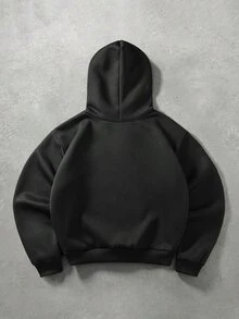 ROMWE MEN Sweatshirt Berkerudung Wol Domba Gaya Dark Metal dengan Hiasan Paku Keling, Cetakan Tengkorak Mata, Anak Tuhan, Hoodie Tebal Gaya Amerika High Street dengan Desain Usang dan Kualitas Tinggi. - Hitam - View 3