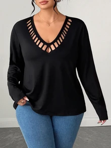 Linhara CURVE Kaos Lengan Panjang Wanita Ukuran Besar Model V-Neck dengan Lubang dan Motif Burnout untuk Musim Gugur - Hitam - View 7
