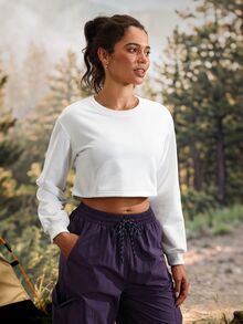 Exploreva Exploreva Solid Split Back Crop Outdoor Tee - White - View 4
