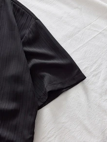 Manfinity RebelGame Men's Contrast Color Button Casual Versatile Black Short Sleeve Shirt - Black - View 6