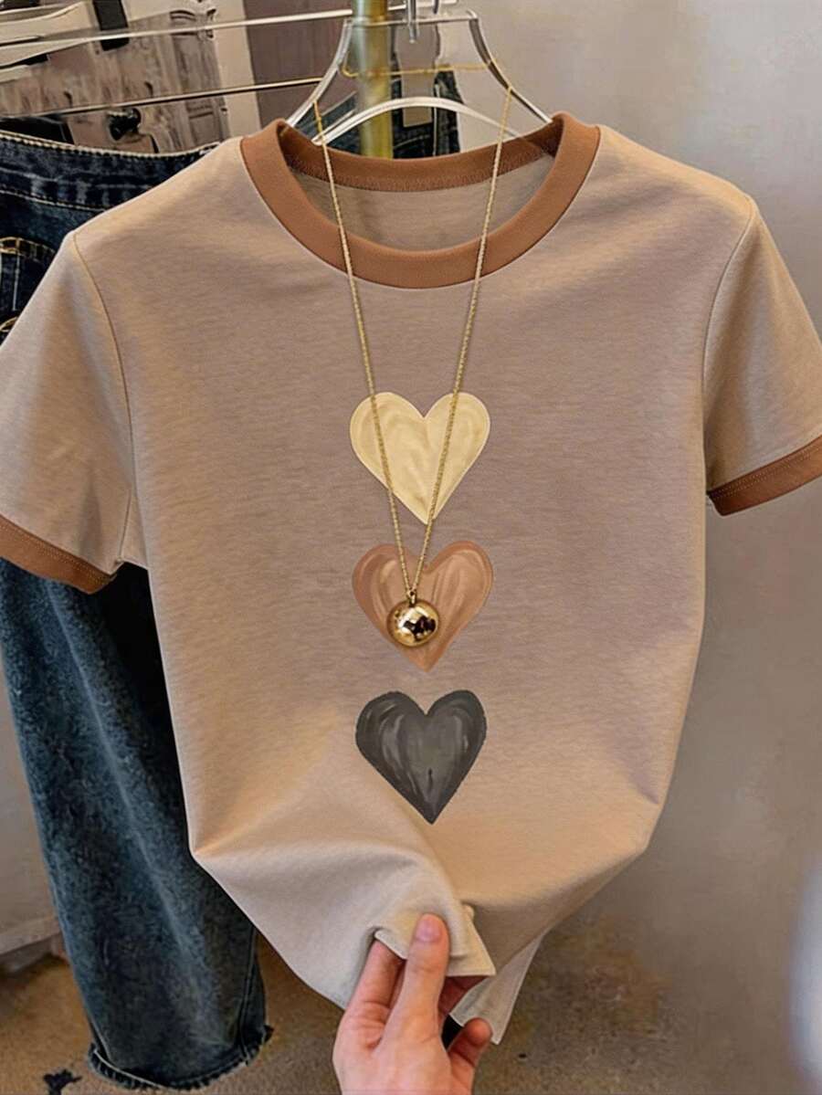 EMERY ROSE Plus Size Summer Casual Elegant Heart Print Contrast Color T-Shirt Vacation Office Beige - Multicolor - View 1