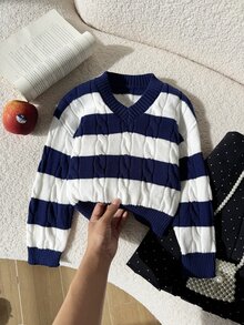 SHEIN 1件女款套頭毛衣，經典麻花編織純色時尚V領修身長袖適中厚度針織套頭衫，胸前黑色馬刺繡設計，舒適貼身，適合單穿，春秋必備，適用日常休閒、居家舒適或戶外出遊 - 藏蓝色 - 查看 3