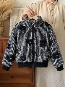 SHEIN Elladie kids 女童黑白直條紋立領毛絨外套，花卉印花寬鬆休閒外衣，秋冬少女大衣 - 黑與白 - 查看 8