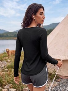 Exploreva Women's Solid Color Casual Daily Outdoor Long Sleeve T-Shirt - Black - View 2