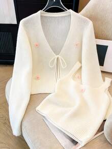 GlowEve CURVE Set Sweater Lengan Panjang Leher V Elegan Ukuran Plus untuk Musim Dingin - Putih - View 3