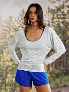 Exploreva Atasan Olahraga Outdoor Wanita Warna Polos Potongan Longgar Kerah Scoop Lebar Lengan Panjang - Light Grey - View 6
