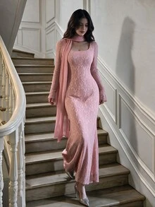 Modelyn Pink Lace Bodycon Mermaid Dress With Flowing Mesh Shawl, Conservative Party Evening Gown For Middle Eastern Women - Pink - View 4