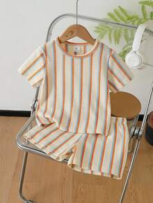 SHEIN Genkimix Kids 2pcs/Set Young Boy Summer Waffle Striped Short Sleeve T-Shirt And Shorts Set Summer Holiday - Multicolor - View 2