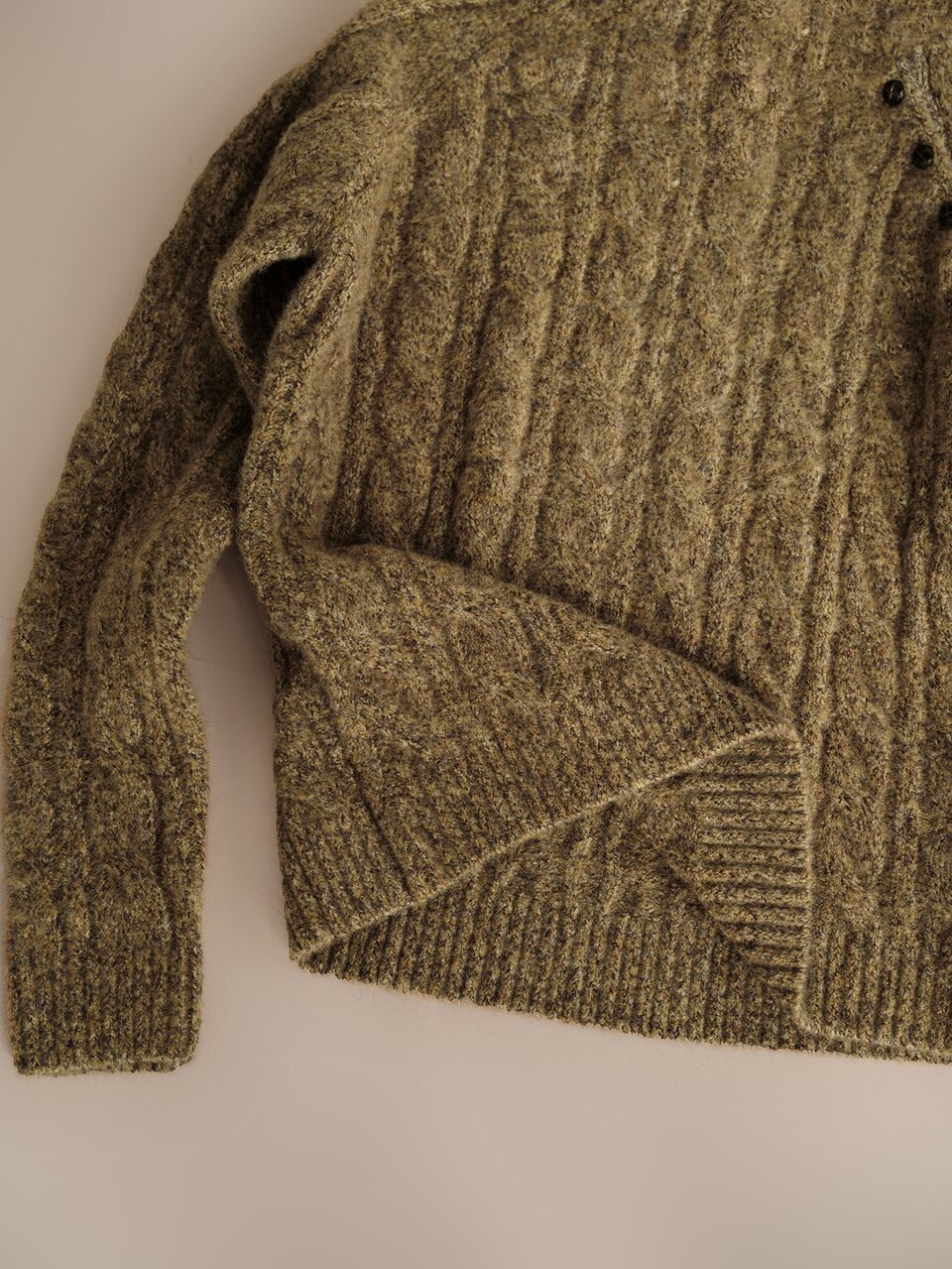 Anewsta Essential Women's Autumn/Winter New Minimalist High Neck Cable Knit Sweater With Button Detailing